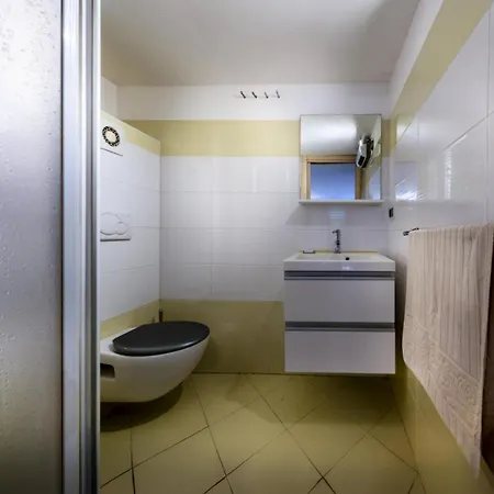 Apartment Casa Mare - Giotto - Agreable Studio Avec Mezzanine Proche Plages Et Centre Mae-1061
